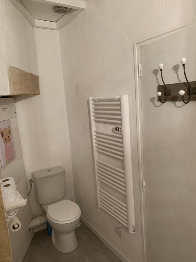 Appartement De Charme Dans Le Coeur Historique D'Юзес Екстер'єр фото
